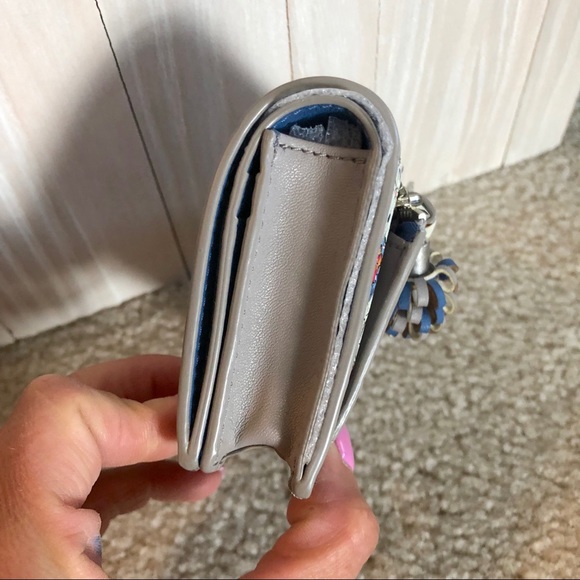 Tory Burch elephant wallet - Picture 3 of 8